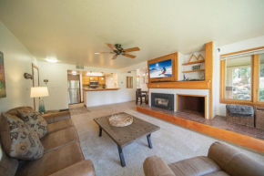Quicksilver 1617 by SummitCove Lodging